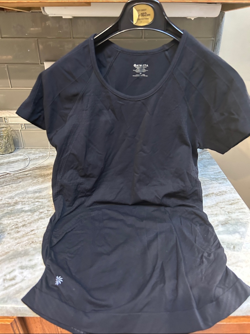 Athleta Shirt Womens Medium black  seamless running shirt shirred sides long